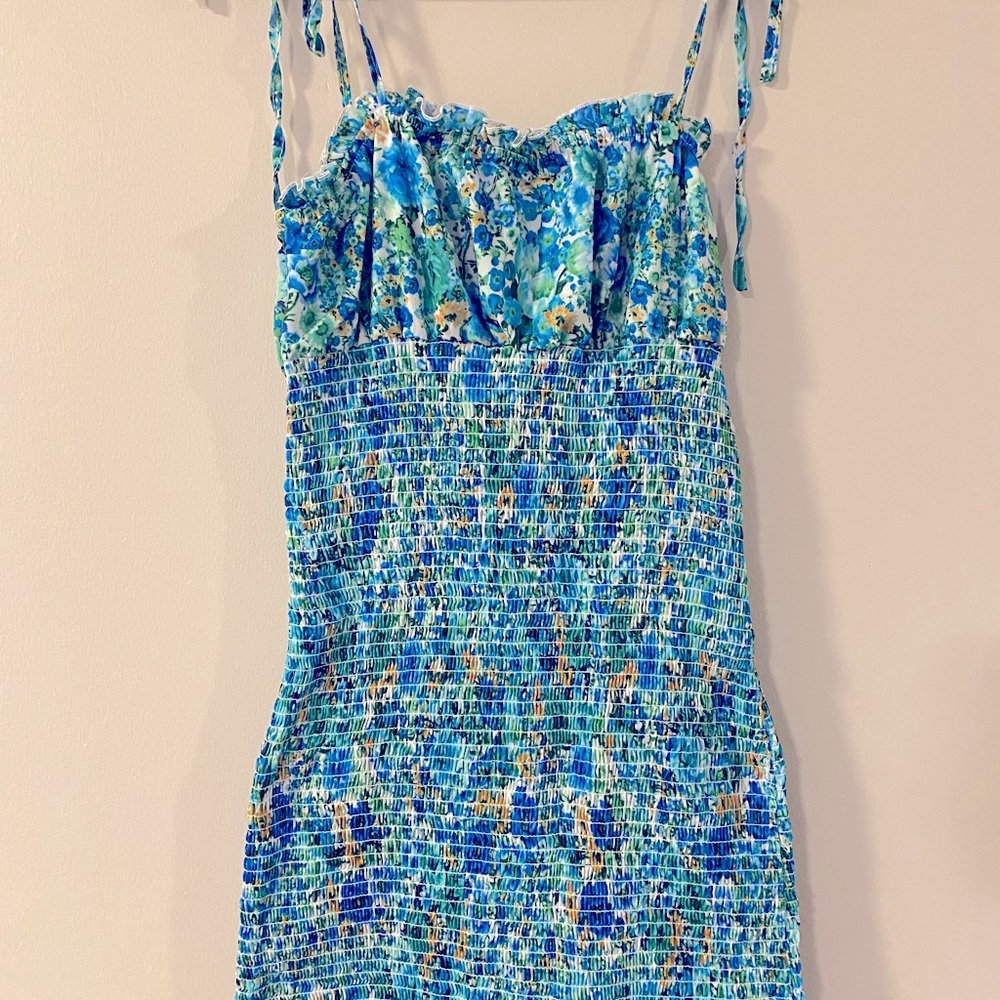 Blue floral ruched bodycon dress